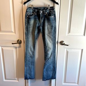 Boot cut, blue jeans